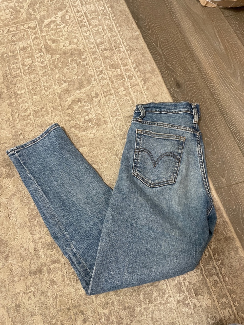 Levi's Light Blue Wedgie Straight-Leg Women's Jeans Size 26